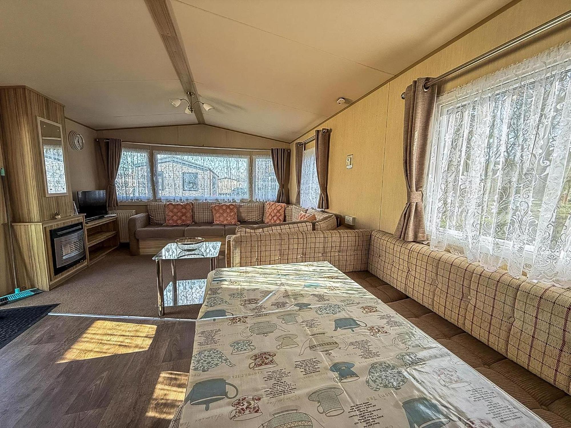 Hopton on Sea Great 8 Berth Caravan In Norfolk Near To Great Yarmouth Ref 20178Bs מראה חיצוני תמונה