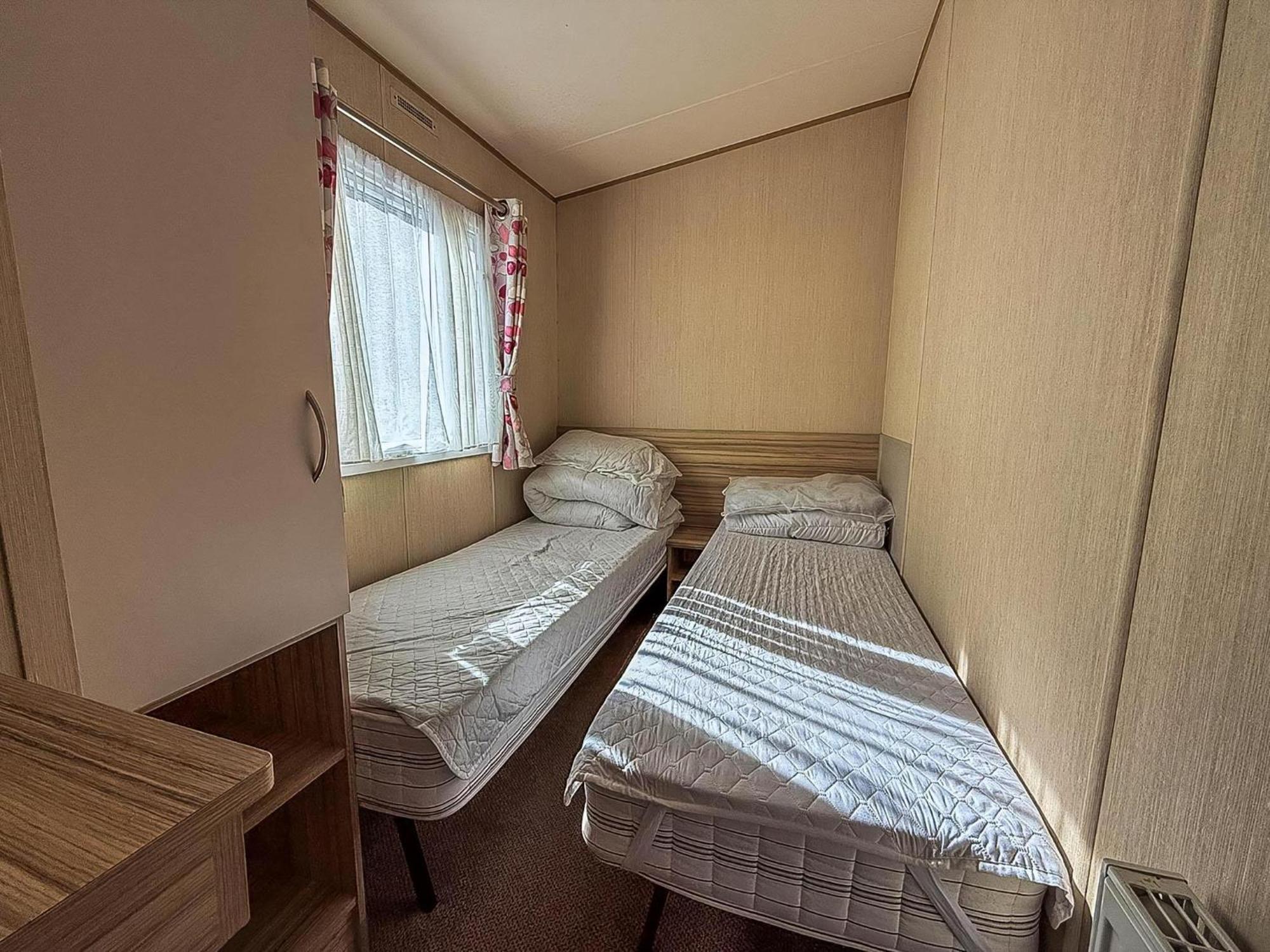 Hopton on Sea Great 8 Berth Caravan In Norfolk Near To Great Yarmouth Ref 20178Bs מראה חיצוני תמונה